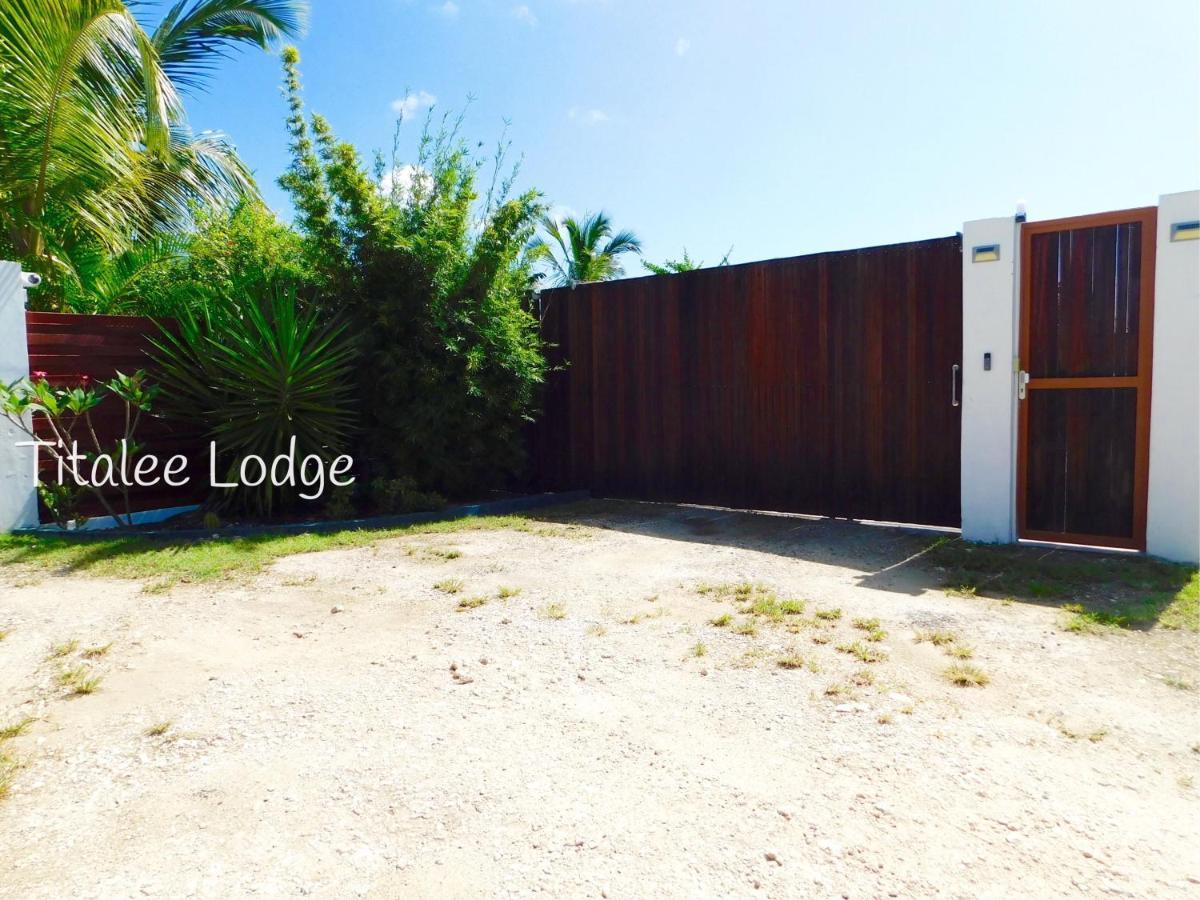 Titalee Lodge 3 Villas Autour D'Une Piscine Saint-Francois  Bagian luar foto